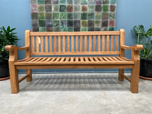 Angela Bench 180