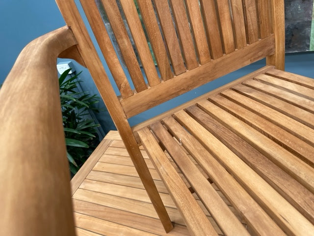 Athina stacking chair - detail